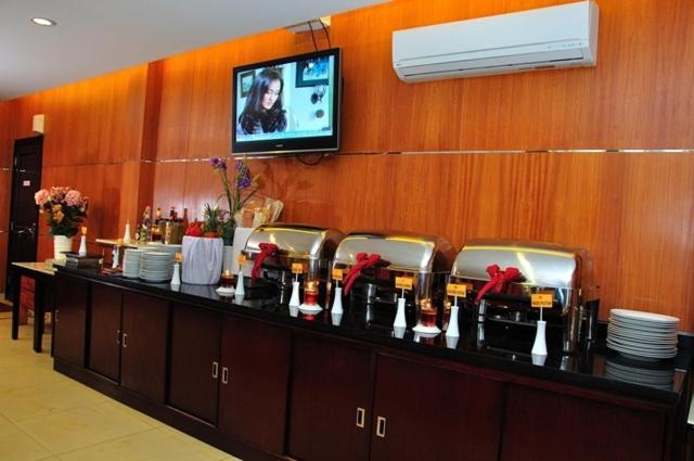 Feodora Airport Hotell Palembang Eksteriør bilde