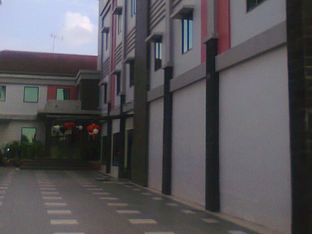 Feodora Airport Hotell Palembang Eksteriør bilde