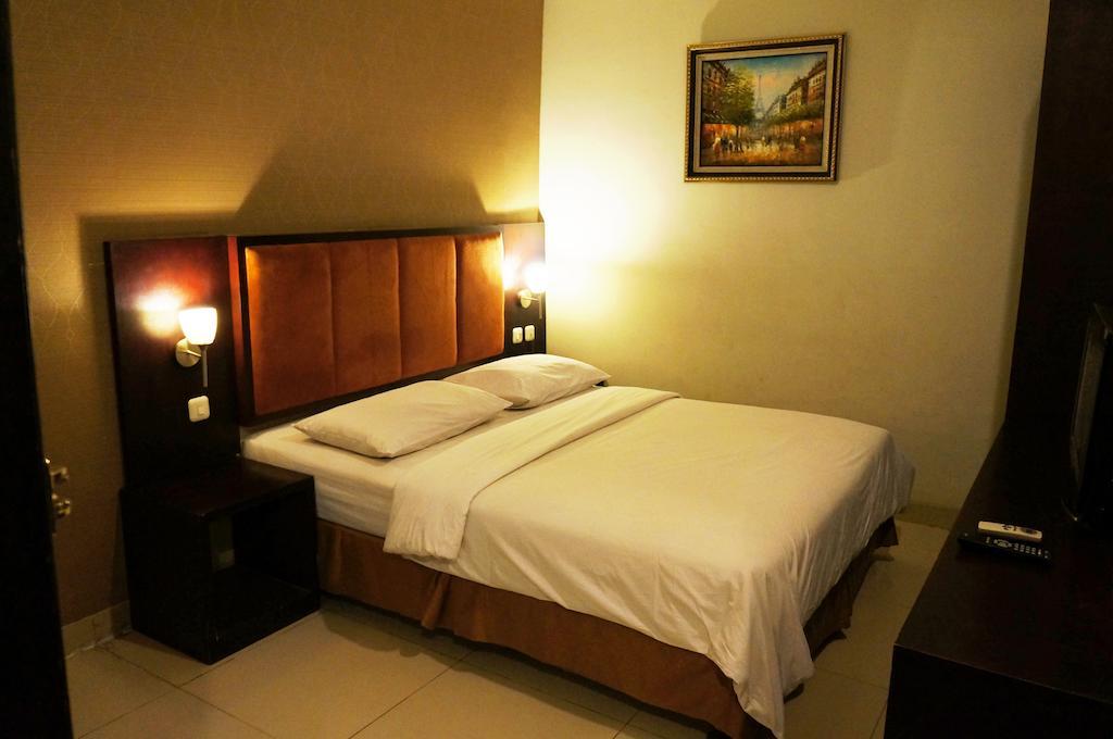 Feodora Airport Hotell Palembang Rom bilde