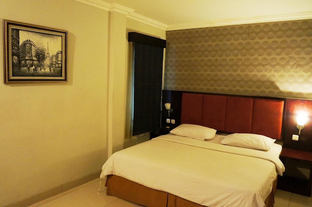 Feodora Airport Hotell Palembang Rom bilde