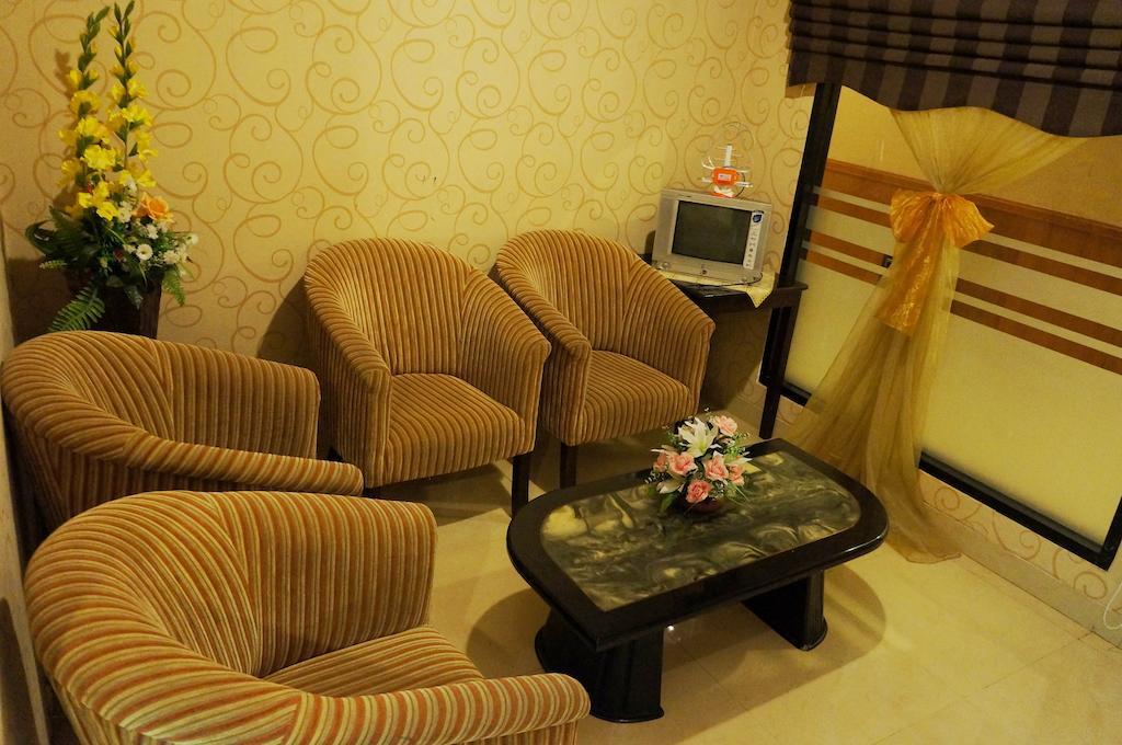 Feodora Airport Hotell Palembang Eksteriør bilde