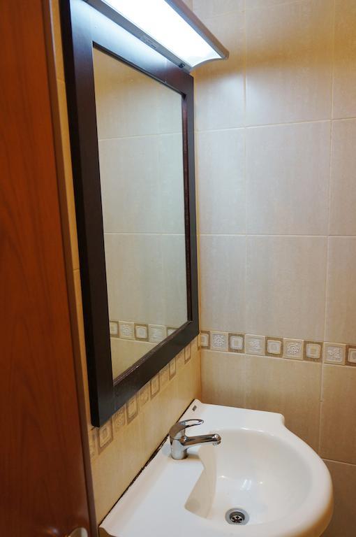 Feodora Airport Hotell Palembang Eksteriør bilde